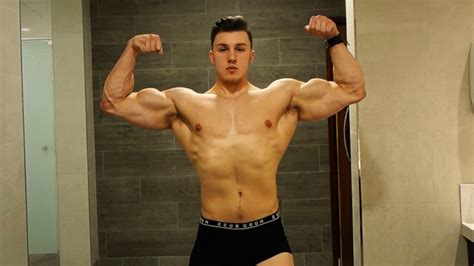 brandon harding physique update teen bodybuilding