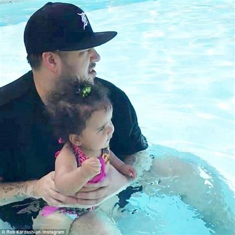 blac chyna kisses daughter dream kardashian in photo daily mail online