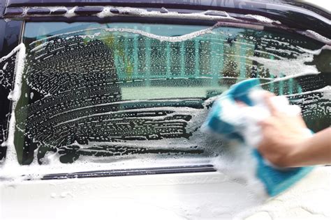 metallmans reverie   clean car windows correctly