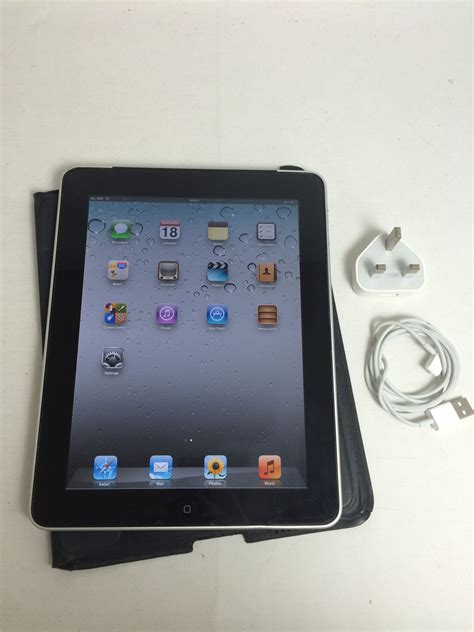 apple ipad   gb black wifi  ios  tablet