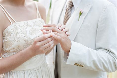 over half of newlyweds don t have sex on the wedding night