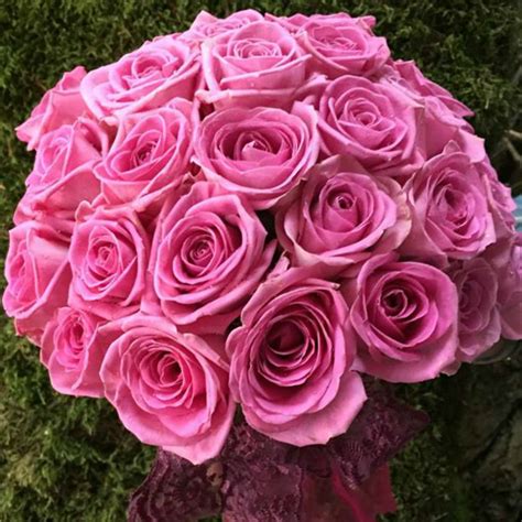 buchet la vie en rose florarie  magazin  de flori
