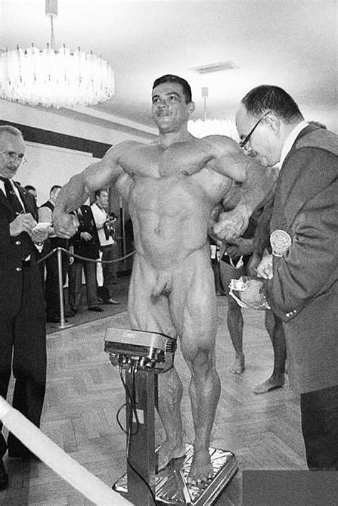 vintage nude weigh in