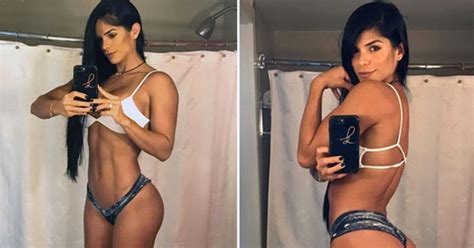 Michelle Lewin Takes Toilet Selfies To A New Level But Can