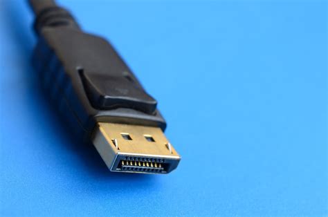 displayport  officially revealed supports  resolutions  hz techspot