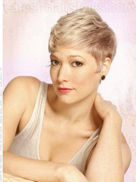 the perfect pixie cut