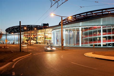 der europark ist salzburgs groesstes shoppingcenter salzburgerland magazin