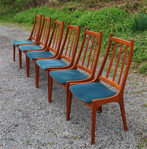 tribute  decor vintage teak dining chairs  table