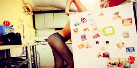 5 Brutal Signs You Re Actually Dating Your Refrigerator Jolynn Braley