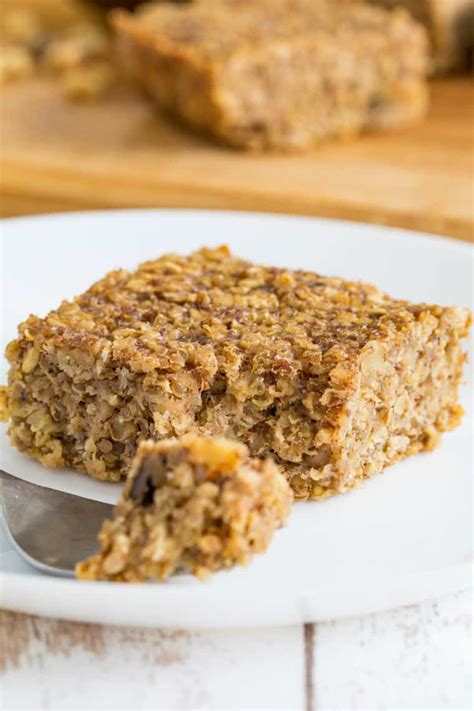 healthy banana breakfast bars recipe   quinoa oatmeal