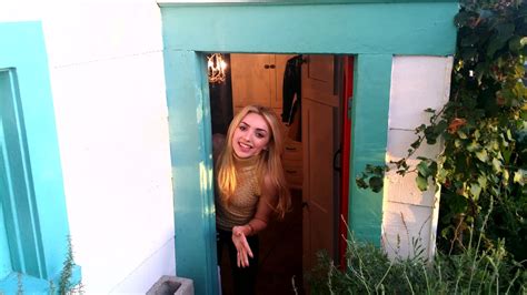 Peyton List Gives Exclusive Tour Of Her Closet E News