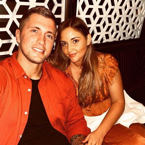 jacqueline jossa cant wait to get into bed with husband dan as she