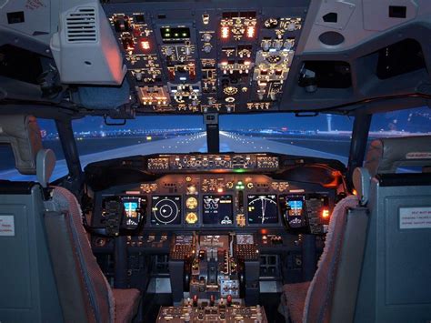 Boeing 737 Cockpit Wallpapers Wallpaper Cave Airbus A380 Cockpit