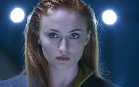 x men jennifer lawrence unsure about more movies while sophie turner teases phoenix den of geek