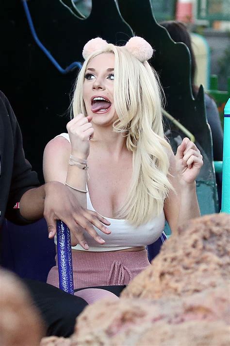 courtney stodden s boobs falling out the fappening 2014 2019 celebrity photo leaks