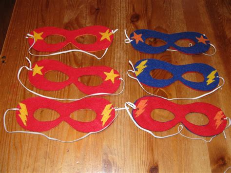 crafty playground diy superhero masks