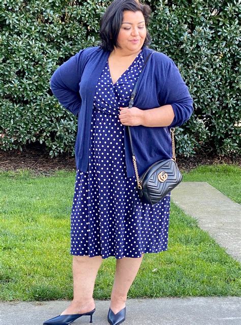 10 Tips To Instantly Look Chic Plus Size Style Over 50 Plus Size