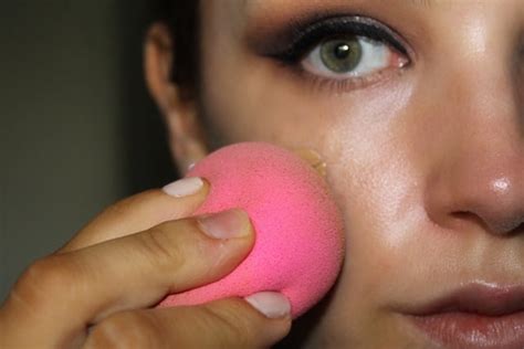 clean makeup sponges   minutes