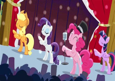 dancing ponies gif  sjart  deviantart