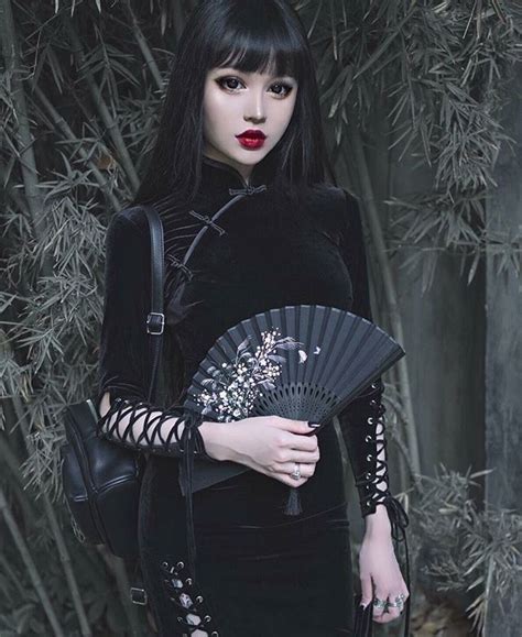 Pin By Harry Blaze On Kina Shen Goth Fashion Style Gothic Fashion