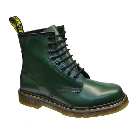 dr martens dr martens  green smooth  unisex boots dr martens  pure brands uk uk