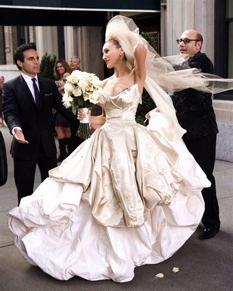Activa Vestido De Noiva De Carrie Bradshaw Completa 10 Anos