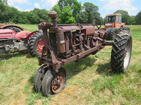 lot   farmall   tractor vanderbrink auctions