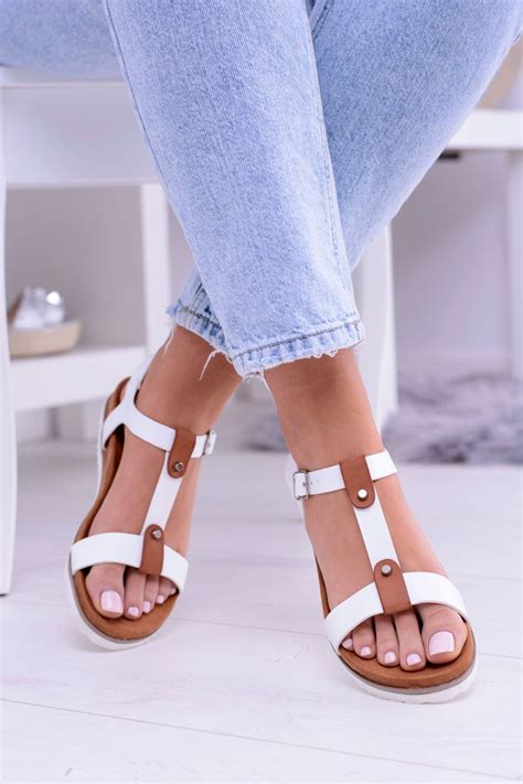 white comfortable women sandals flat dubi cheap  fashionable shoes  butoskleppl