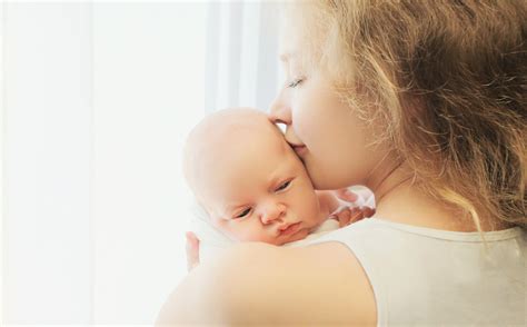 cheiro de bebê por que as mães gostam tanto crescer a importância