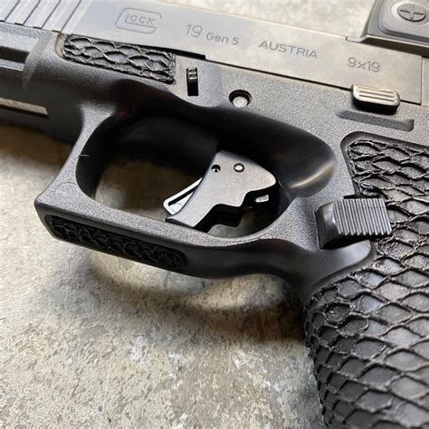 Duty Series Glock 19 Gen 5 Mos With Trijicon Rmr Apex Tactical Trigger