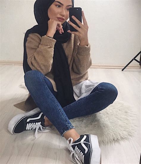 follow  instagram atjayybratz hijabi outfits