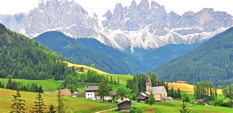 italian alps most beautiful places for travellers in italy