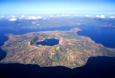 tiger   smoke taal   decade volcano program  volcanocafe