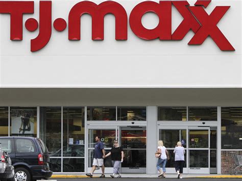 tj maxx sales    department stores struggle business insider