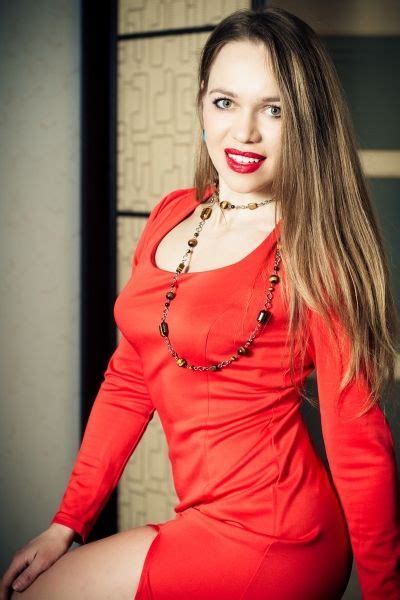 Alena 26 Years Old Ukraine Nikolaev Russian Bride Profile Meetbrides
