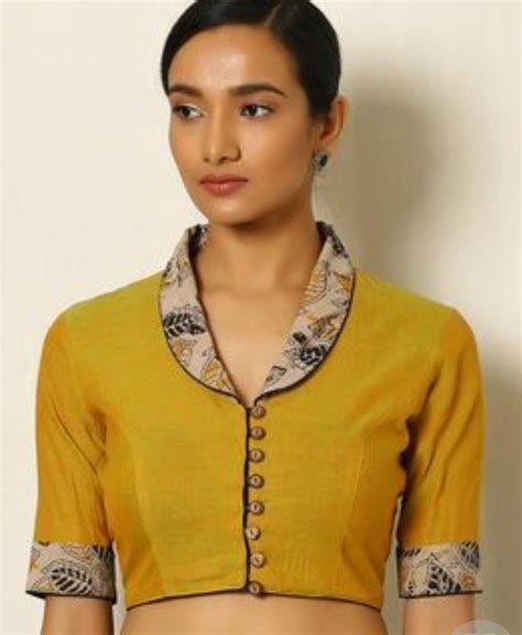 Pin By Anu K On Blouses Hand Work Blouse Design Fancy Blouse Designs