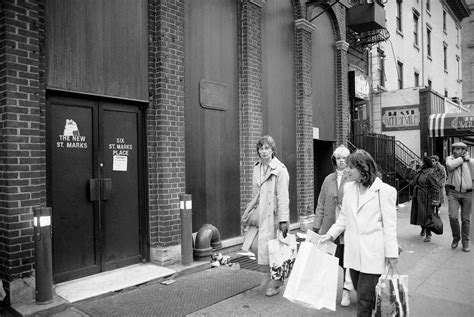 did closing new york city bathhouses in the 1980s strip dignity from