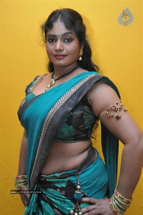 Telugu Actress Jayavani Hot Saree Photos Sexy Hot Images