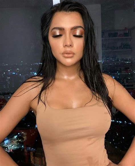 pin on ruhi singh ️