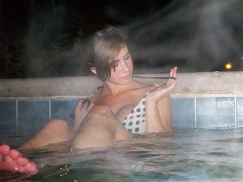 busty amateur in jacuzzi redbust