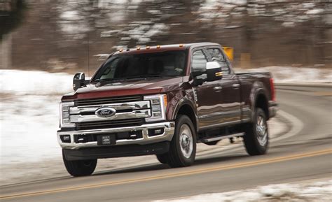 ford   super duty diesel  crew cab review car  driver