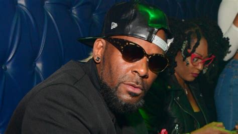 R Kelly Accuser Claims He Admitted To Having Sex With