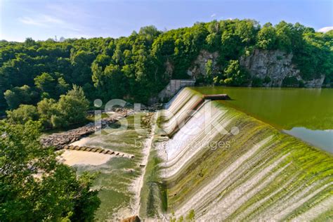 dam   river stock photo royalty  freeimages