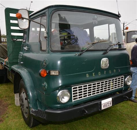 bedford historic vehicles