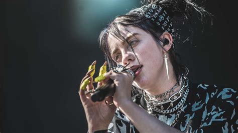 billie eilish annoncerer verdensturne ledige datoer omkring roskilde festival nyhed