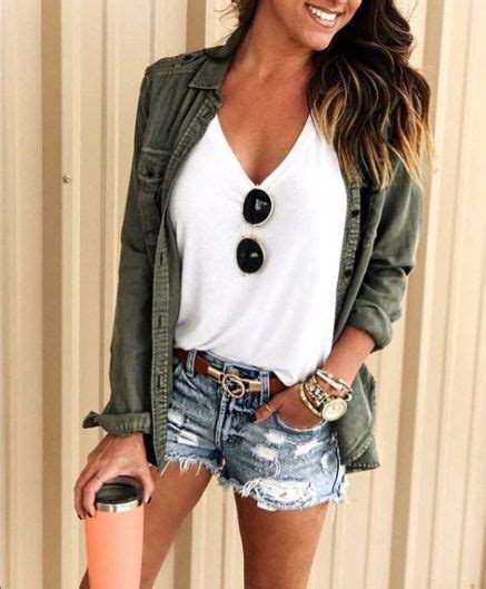wear white shorts casual shoes  ideas   casual