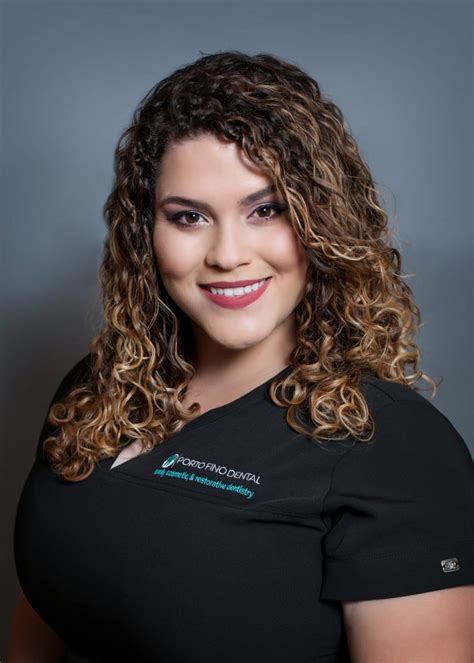 Meet Our Staff Fort Myers Fl Expertly Trained Dental Staff