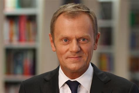 oficjalnie donald tusk po  po  nowy poczatek czy powolny koniec