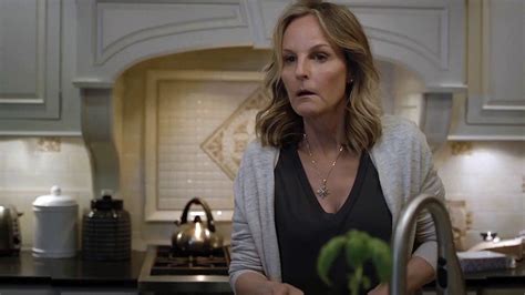 helen hunt is losing her grip on reality in psychological thriller i