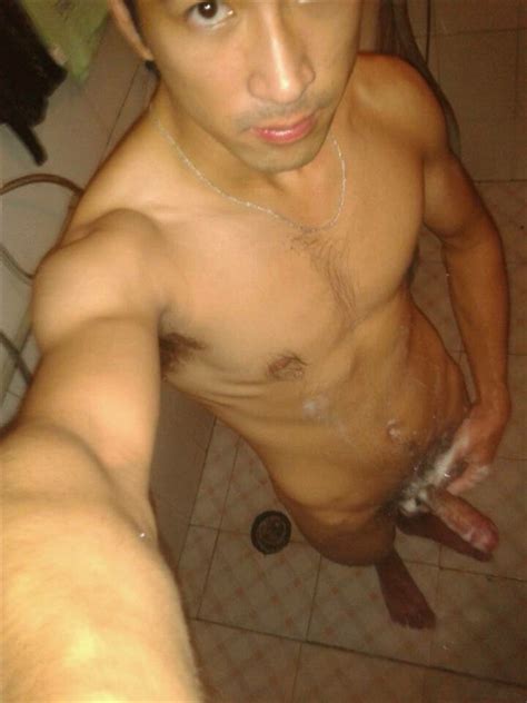 full body nude selfie